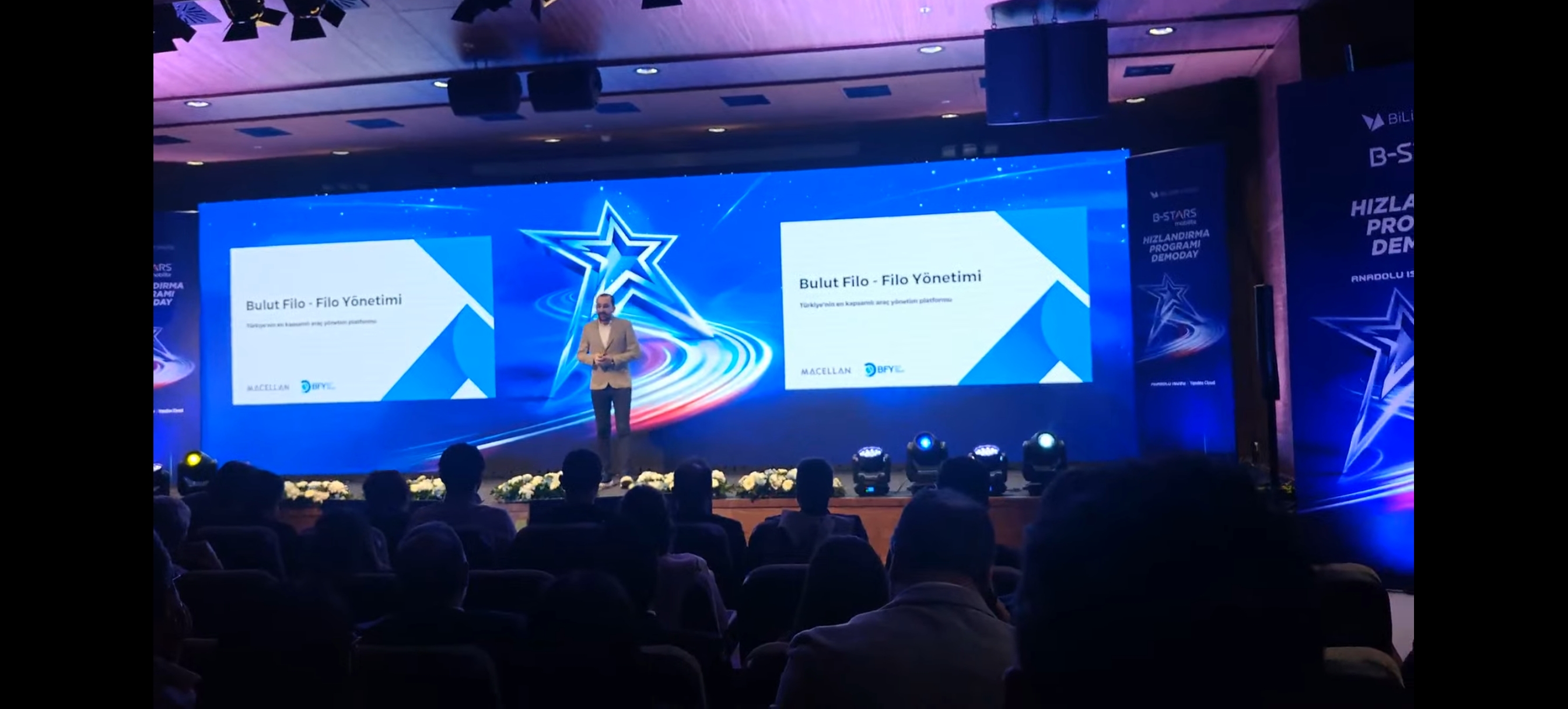 Bulut Filo Yönetimi sahne sunumu